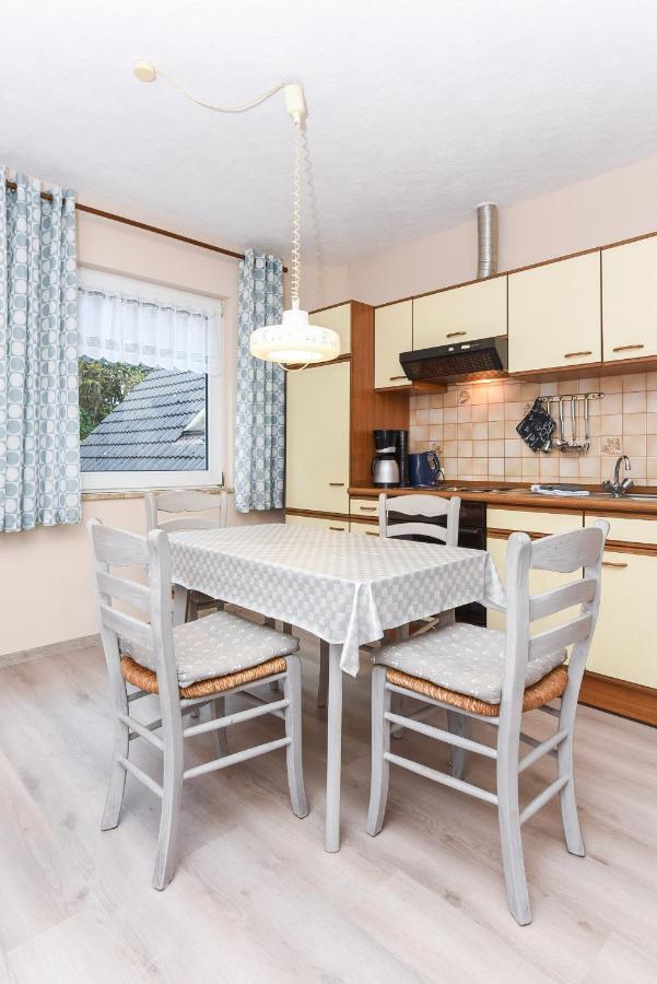 Moorweg Ferienhaus Elfriede Coordes מראה חיצוני תמונה